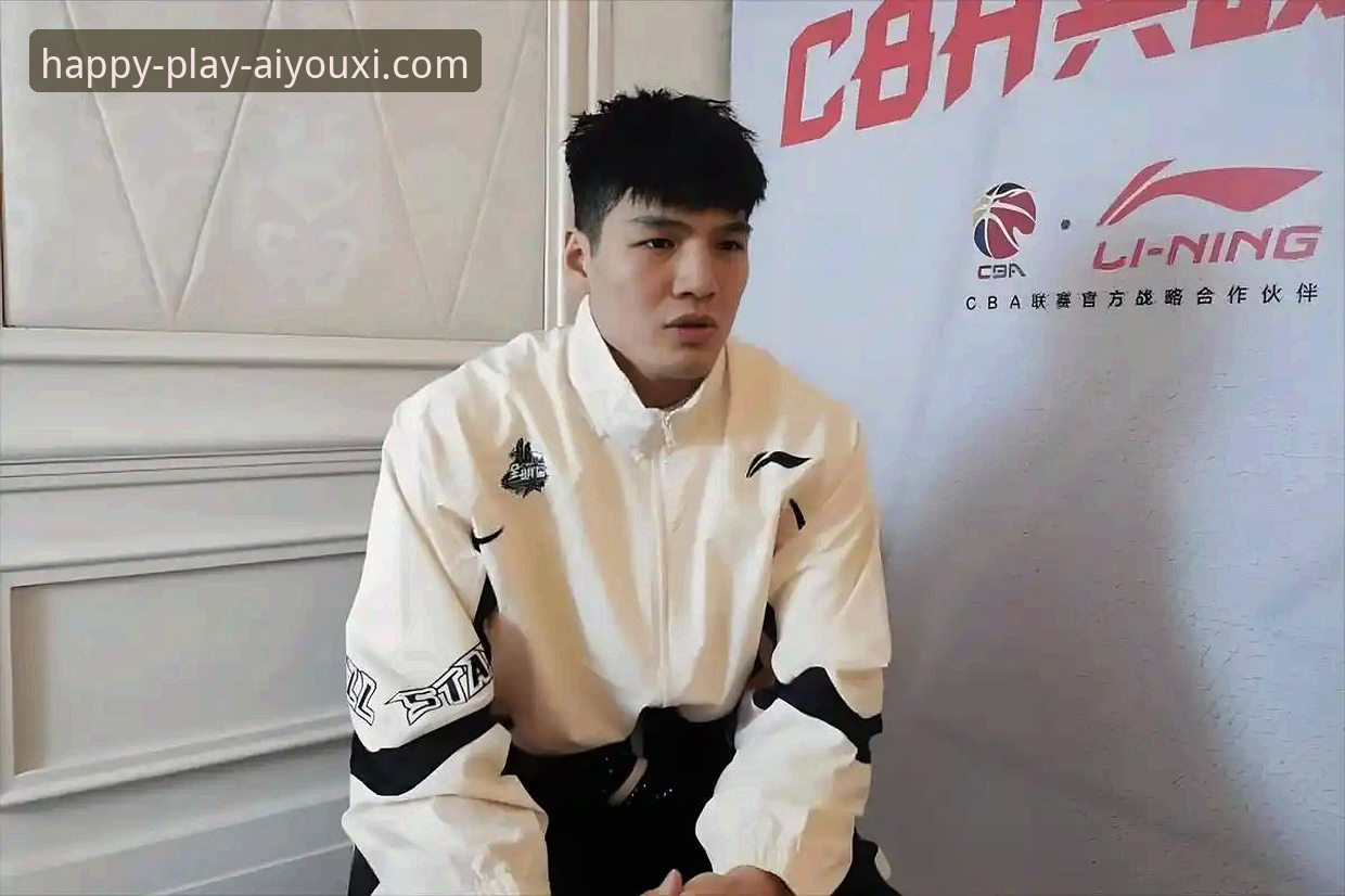 爱游戏APP最新版本必备 CBA状元陈国豪“回避条款”升级指南:爱游戏平台带你深度解析卡位战悬念